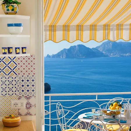 Holiday home Il Sogno Di Lina Sorrento Coast Capri View